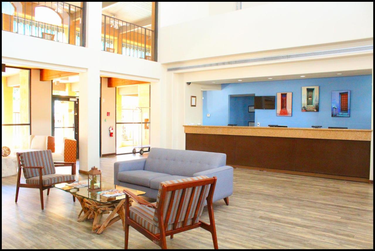 Ramada By Wyndham Tucson Airport Otel Drexel Heights Dış mekan fotoğraf