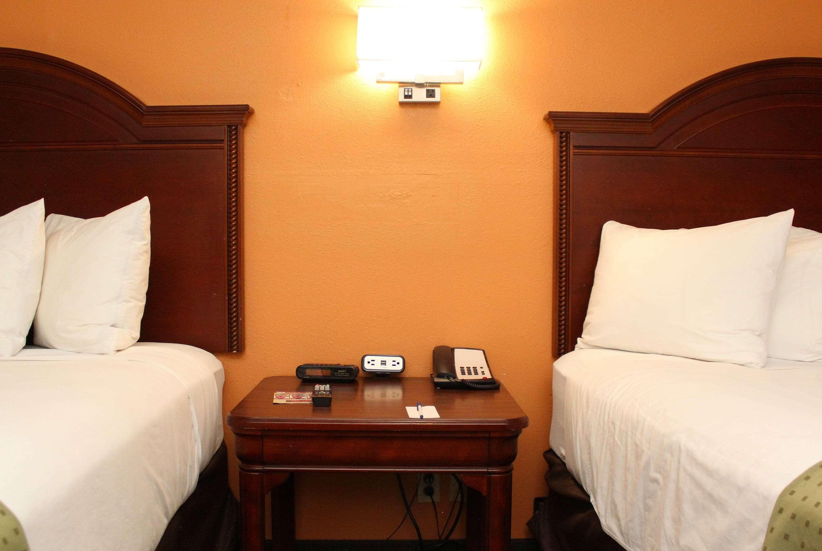 Ramada By Wyndham Tucson Airport Otel Drexel Heights Dış mekan fotoğraf