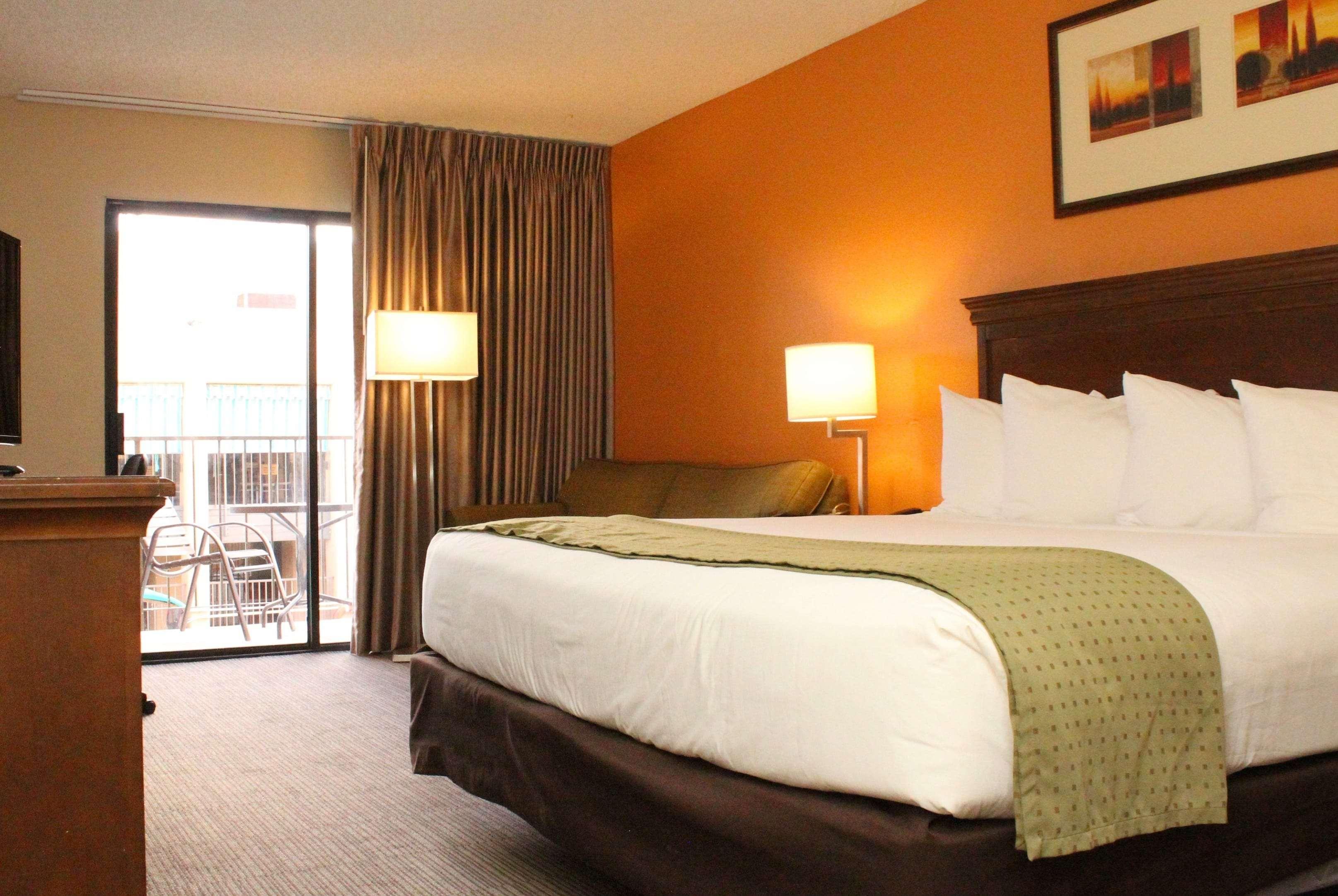 Ramada By Wyndham Tucson Airport Otel Drexel Heights Dış mekan fotoğraf