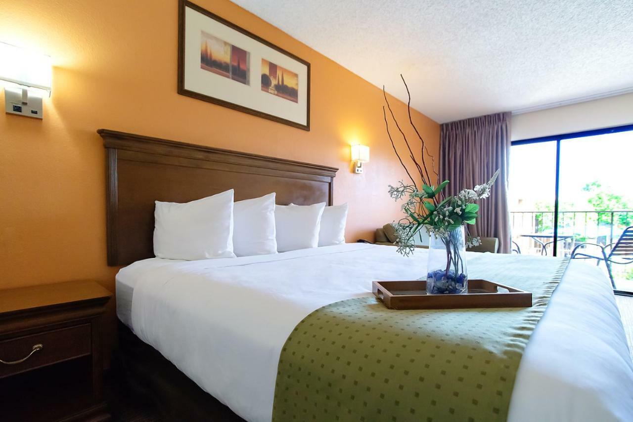 Ramada By Wyndham Tucson Airport Otel Drexel Heights Dış mekan fotoğraf