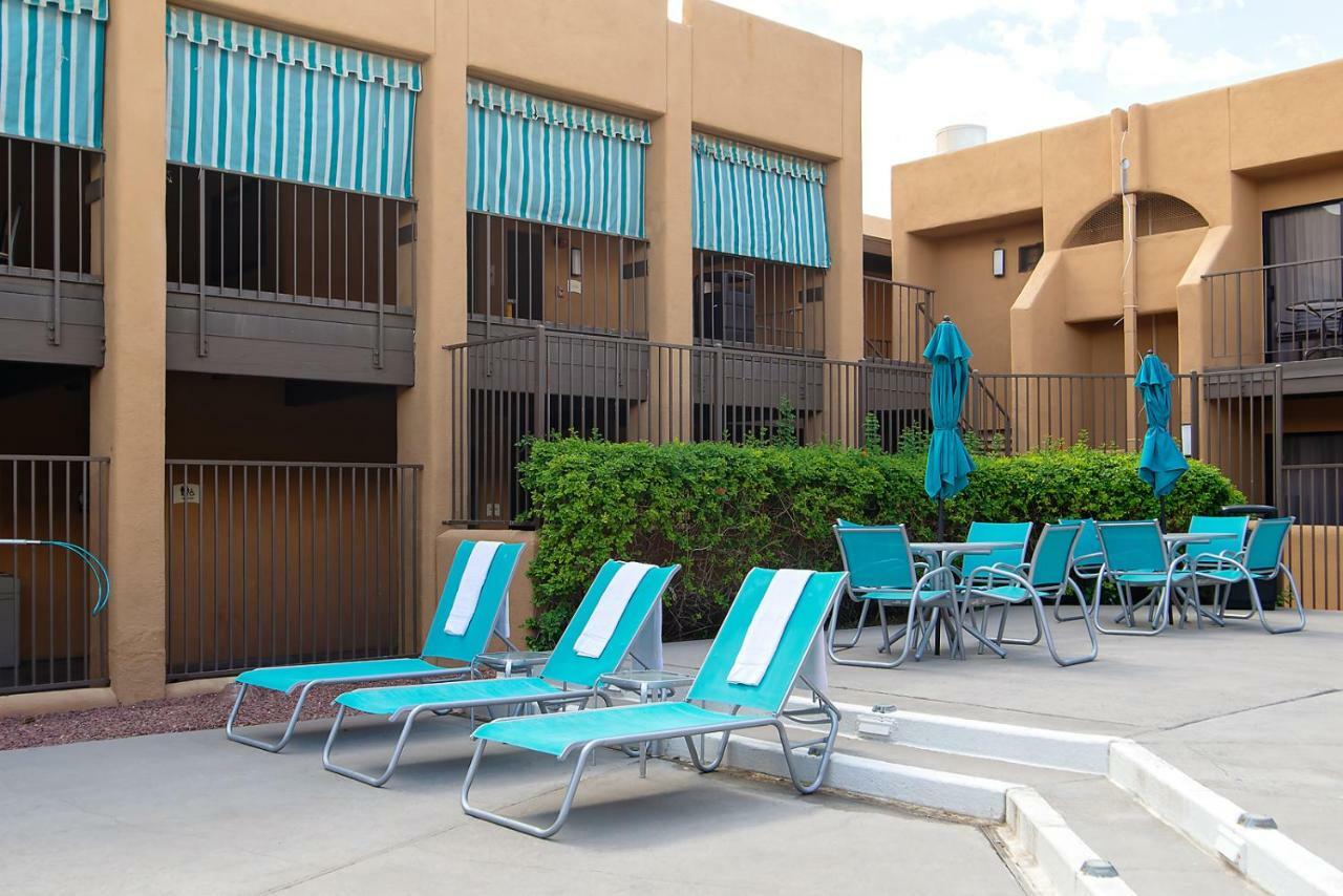 Ramada By Wyndham Tucson Airport Otel Drexel Heights Dış mekan fotoğraf